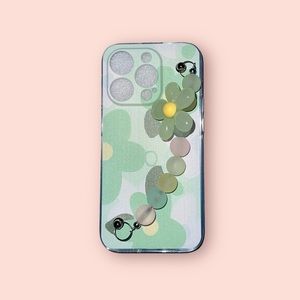 iPhone 14 pro decorative flower design case